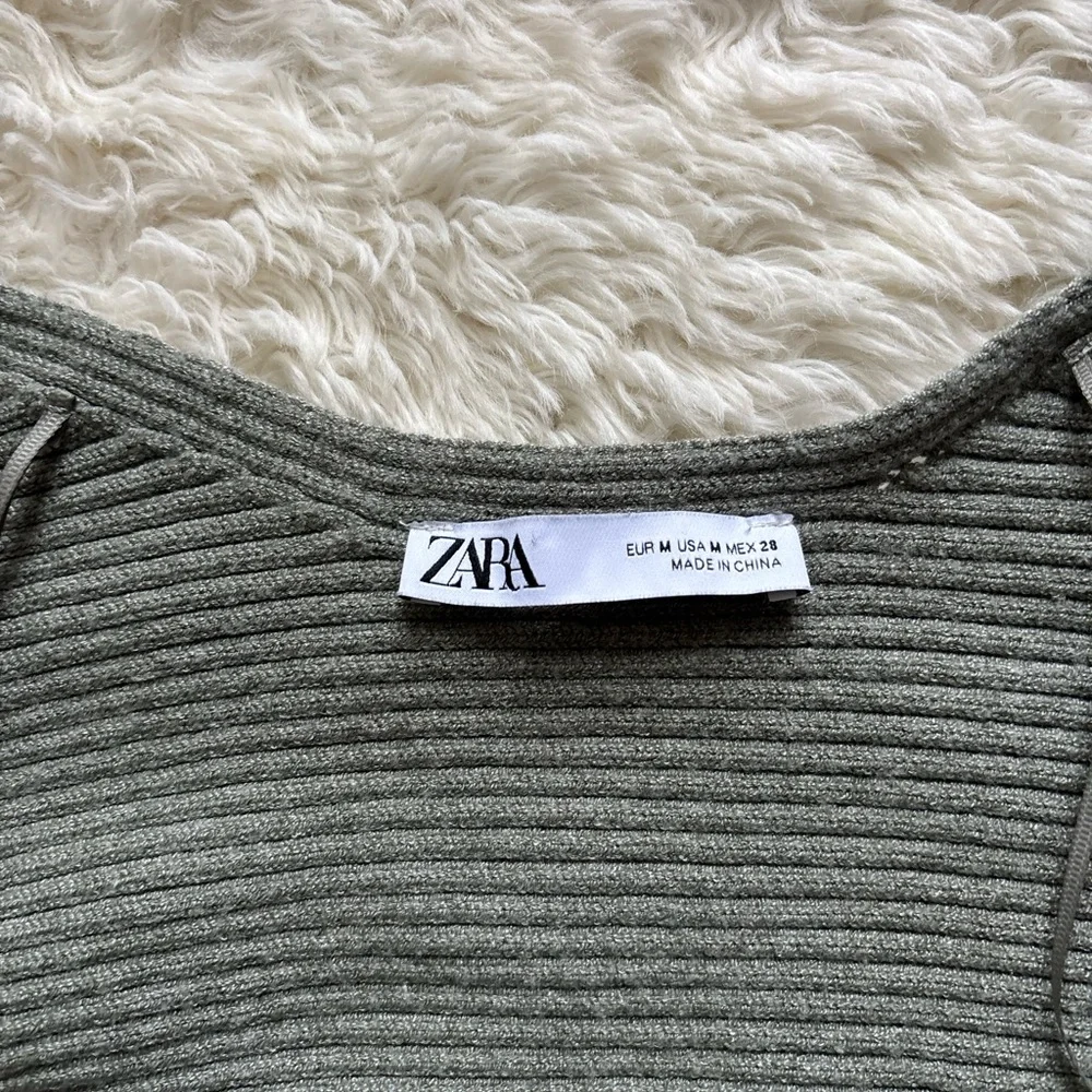 Zara Green Ribbed Women's Sweater - Picture 2 of 8
